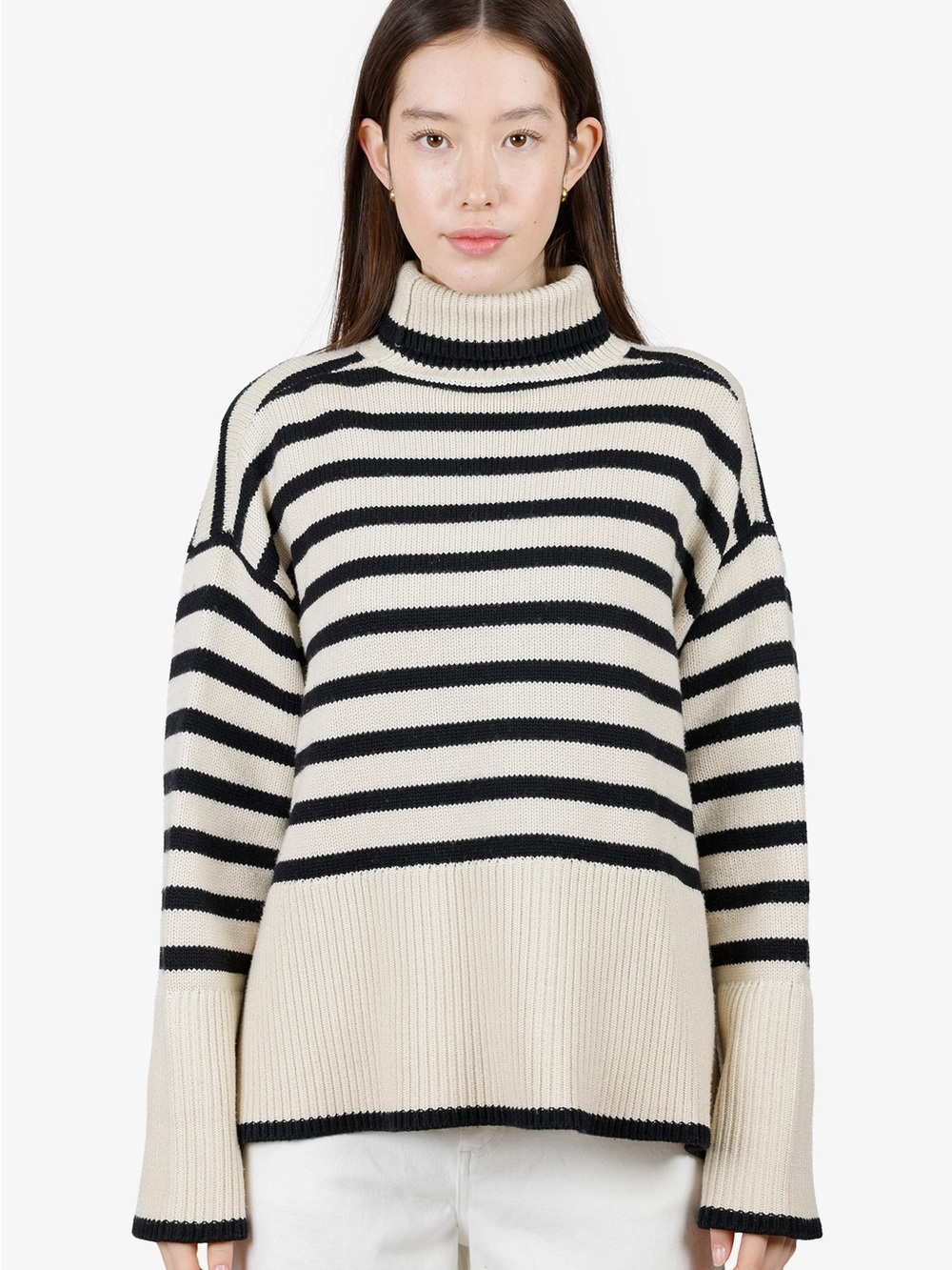 TOTEME TURTLENECK SWEATER